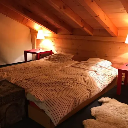 Beautiful quiet chalet with Jacuzzi Chalet *